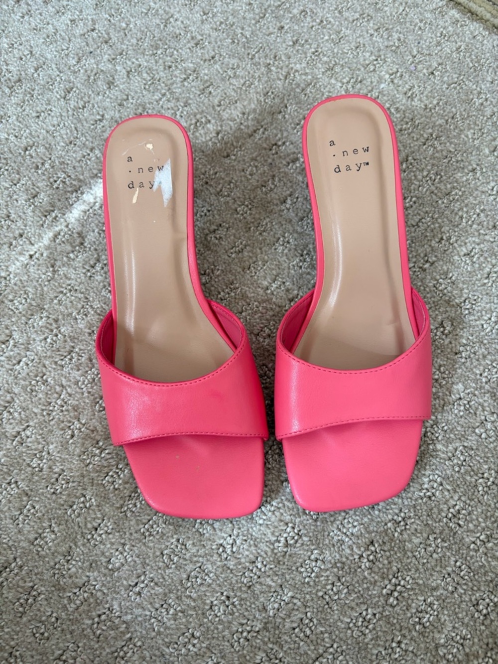 A new day size 6 pink heels